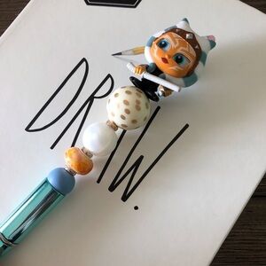 Disney Doorables: Star Wars: Ahsoka Tano handmade beaded pen
